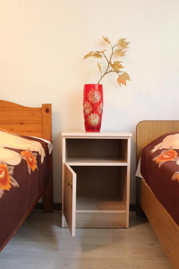 Tsikhierva Hotel Гагра Екстериор снимка