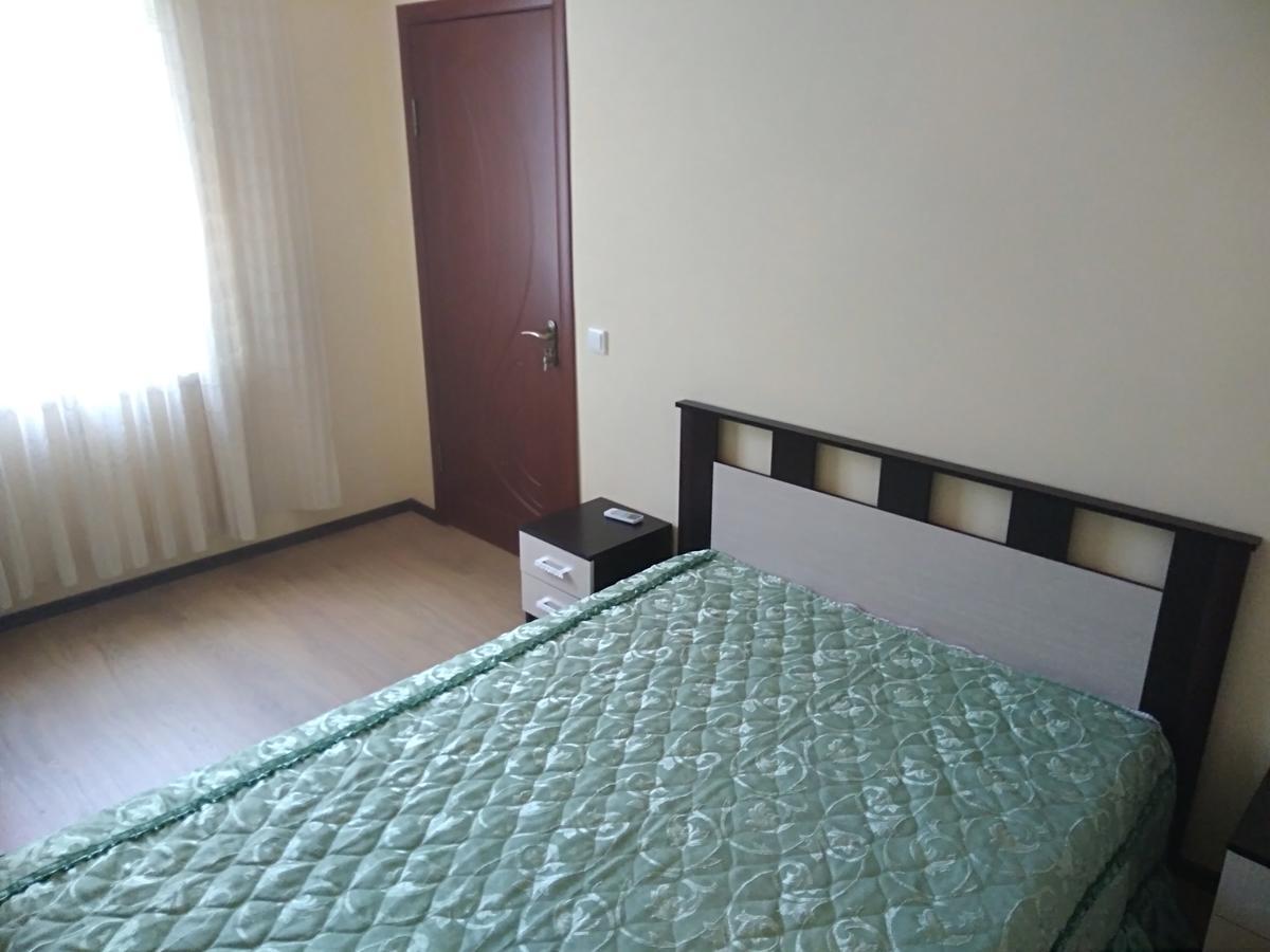 Tsikhierva Hotel Гагра Екстериор снимка
